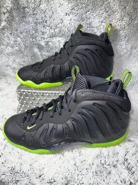 BNIB! Nike Little Posite One Black Volt GS HF0977-001 Size 7Y/Women's 8.5